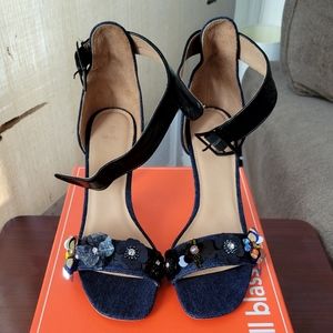 Bill Blass Women Denim Heeled Sandal Size 8